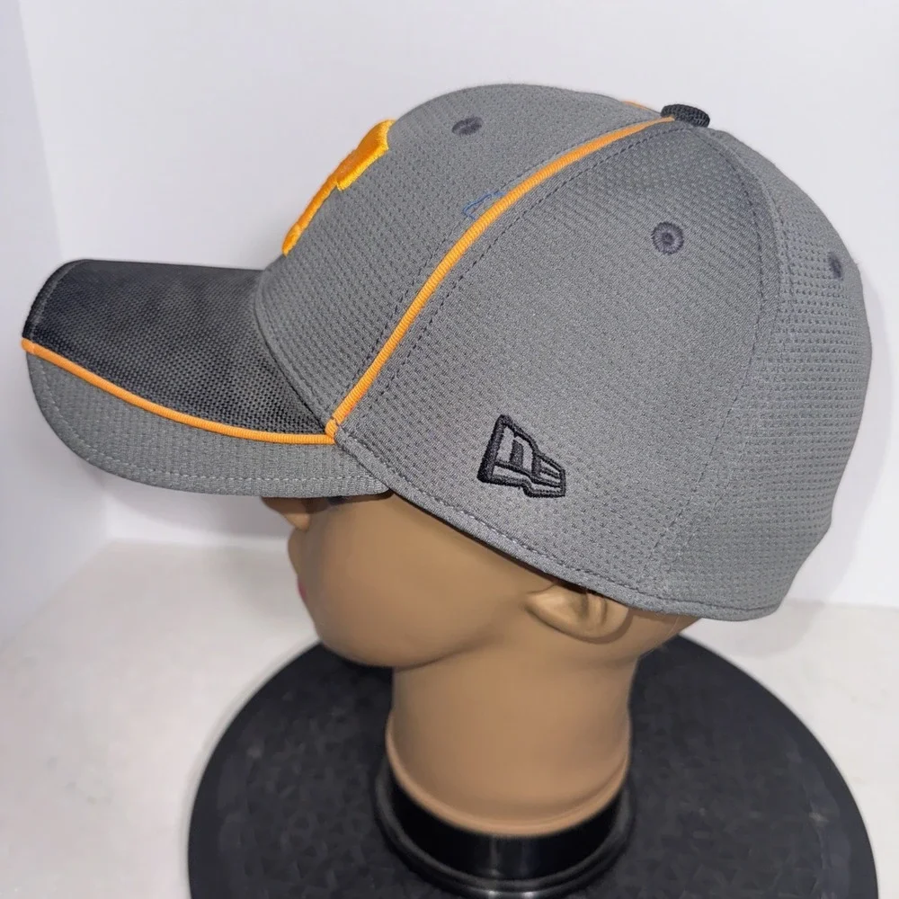Tennessee Volunteers Vols New Era 39Thirty ORANGE  Hat Cap Medium/Large Size